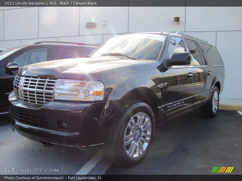 Black / Canyon/Black 2011 Lincoln Navigator L 4x2
