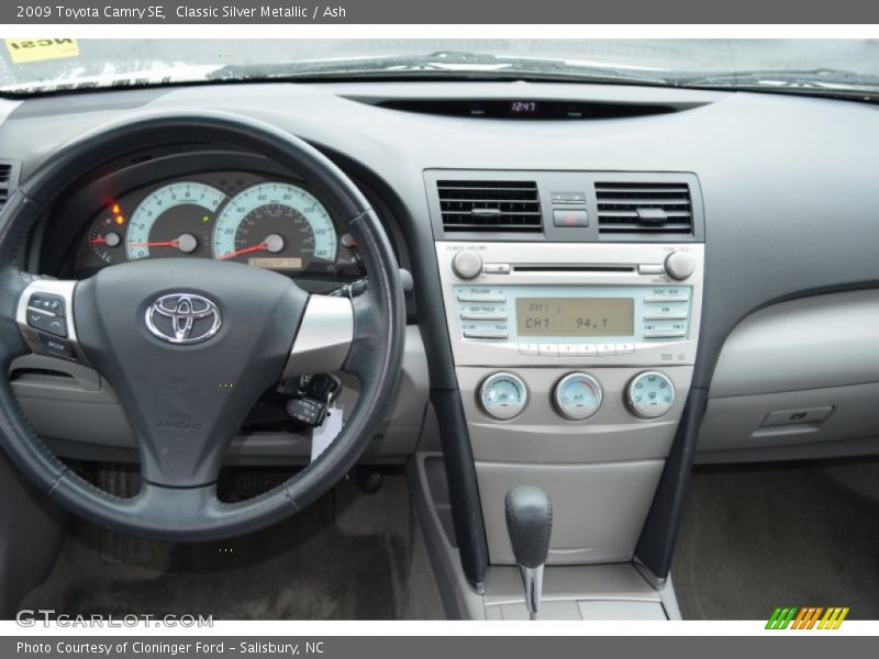 Classic Silver Metallic / Ash 2009 Toyota Camry SE