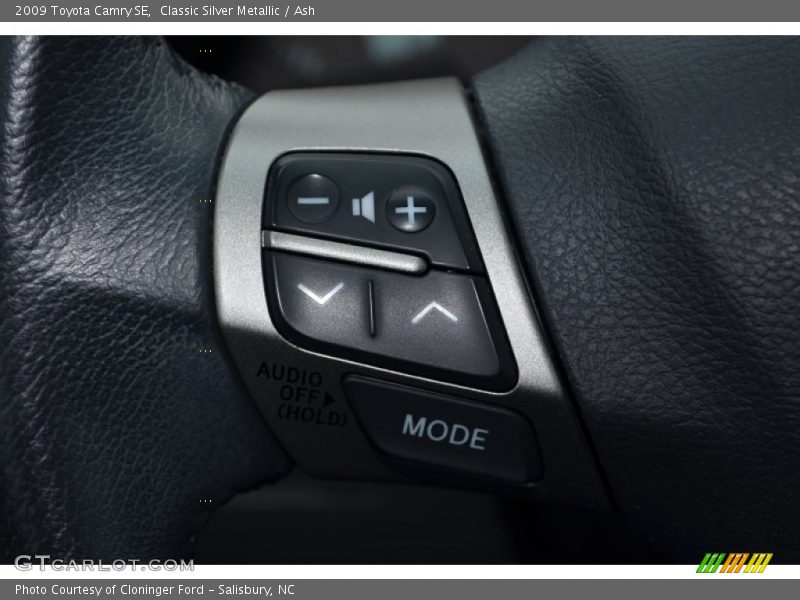 Classic Silver Metallic / Ash 2009 Toyota Camry SE
