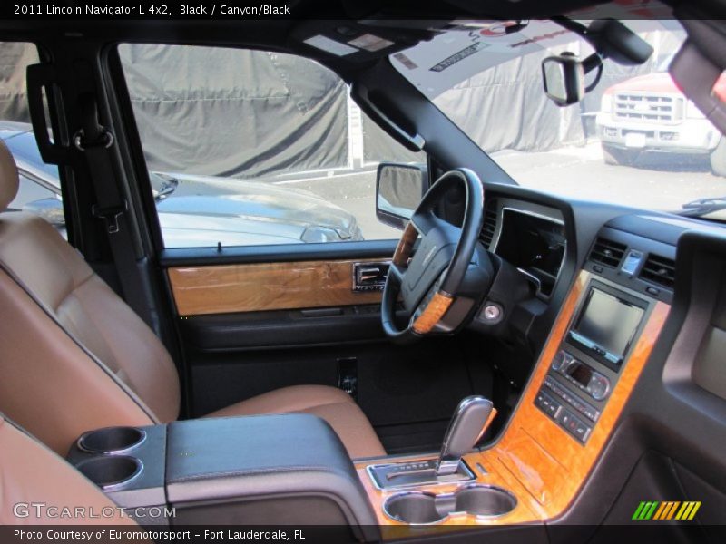 Black / Canyon/Black 2011 Lincoln Navigator L 4x2