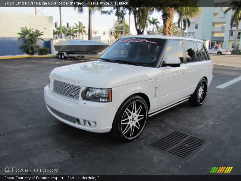Alaska White / Jet Black 2010 Land Rover Range Rover Supercharged