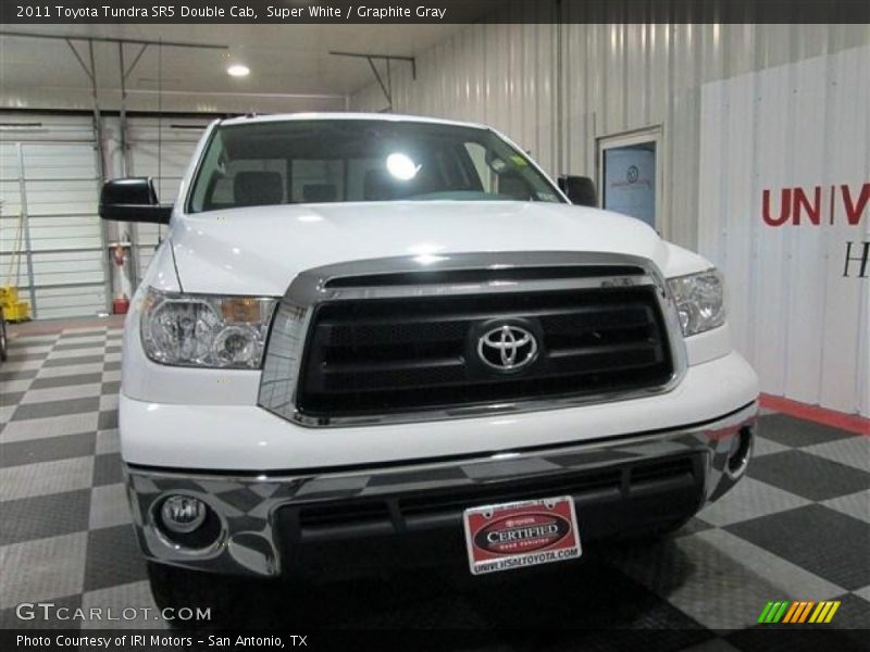 Super White / Graphite Gray 2011 Toyota Tundra SR5 Double Cab