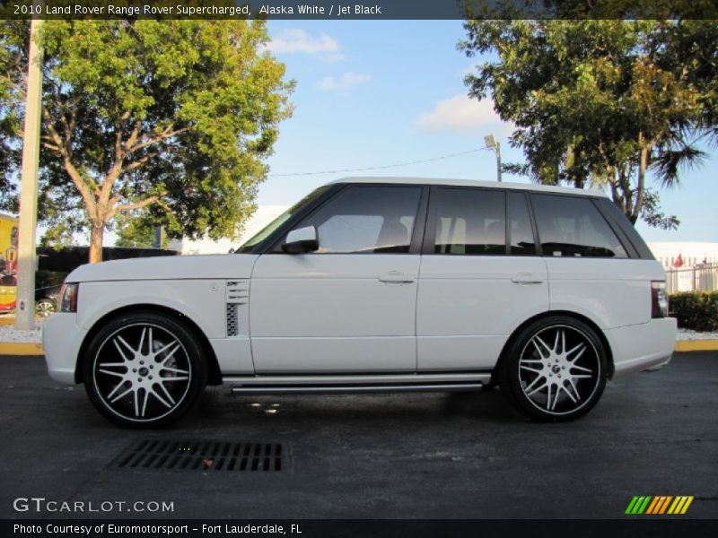 Alaska White / Jet Black 2010 Land Rover Range Rover Supercharged