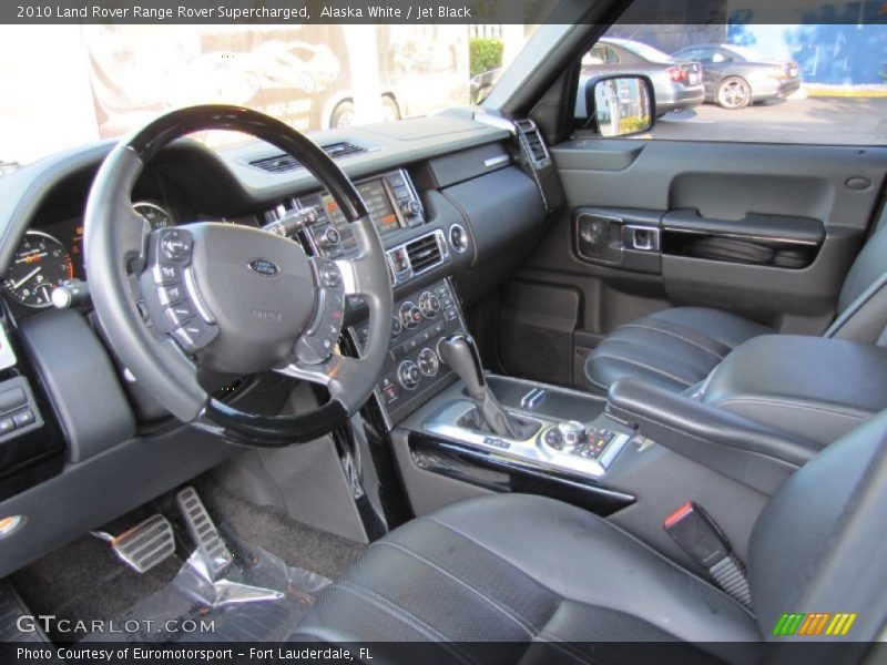 Alaska White / Jet Black 2010 Land Rover Range Rover Supercharged