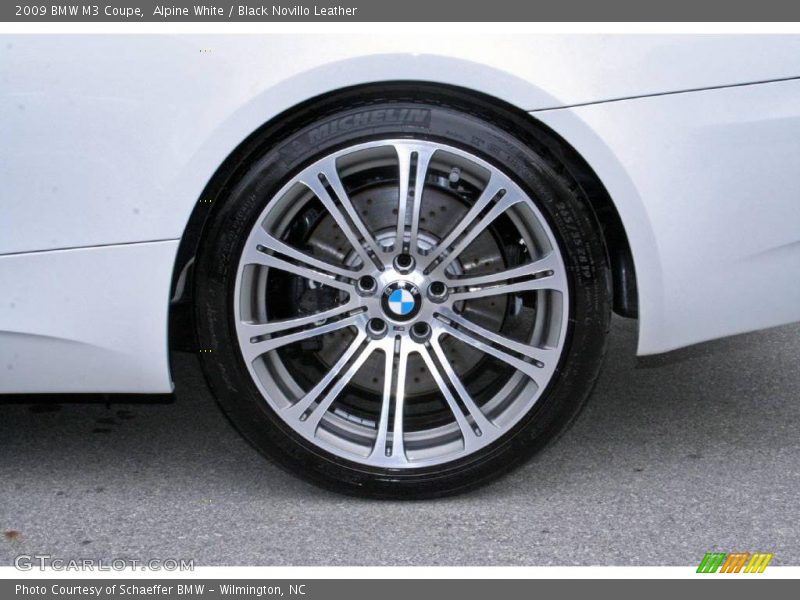 Alpine White / Black Novillo Leather 2009 BMW M3 Coupe