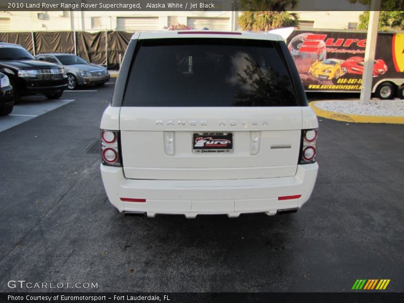 Alaska White / Jet Black 2010 Land Rover Range Rover Supercharged
