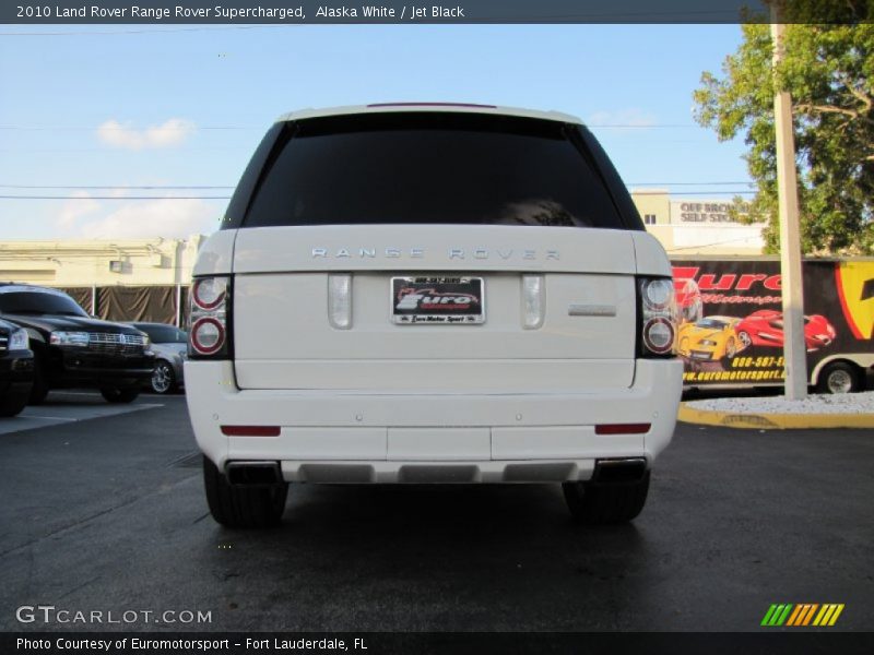 Alaska White / Jet Black 2010 Land Rover Range Rover Supercharged