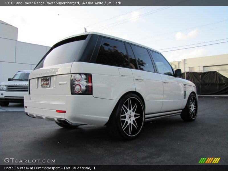Alaska White / Jet Black 2010 Land Rover Range Rover Supercharged