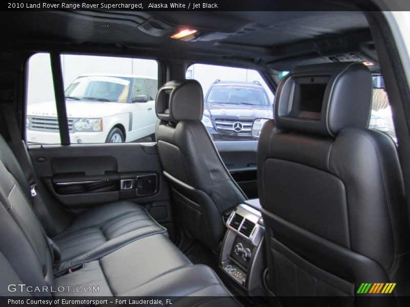 Alaska White / Jet Black 2010 Land Rover Range Rover Supercharged