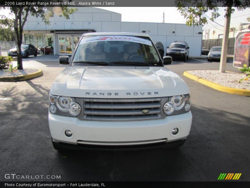 Alaska White / Sand 2008 Land Rover Range Rover V8 HSE