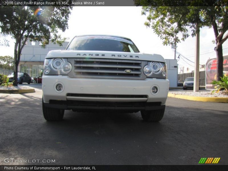 Alaska White / Sand 2008 Land Rover Range Rover V8 HSE