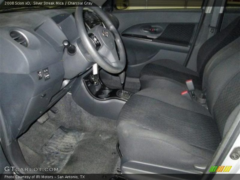 Silver Streak Mica / Charcoal Gray 2008 Scion xD