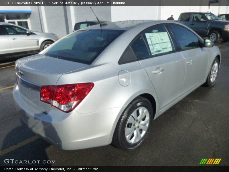 Silver Ice Metallic / Jet Black/Medium Titanium 2013 Chevrolet Cruze LS