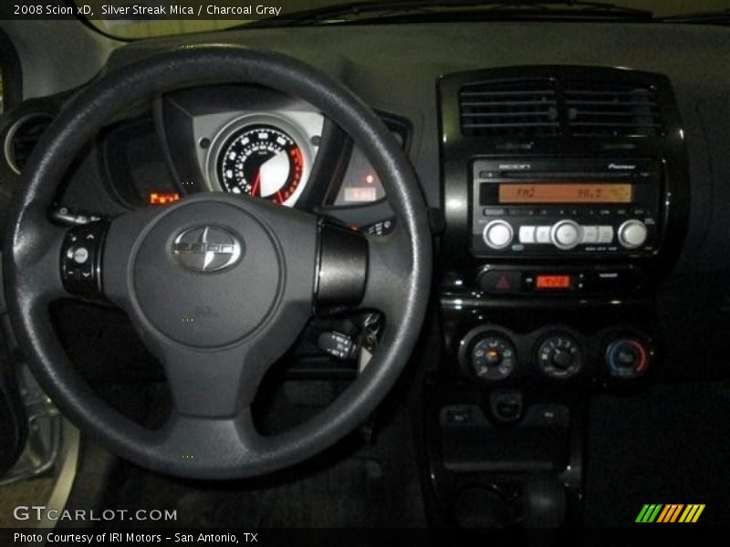 Silver Streak Mica / Charcoal Gray 2008 Scion xD