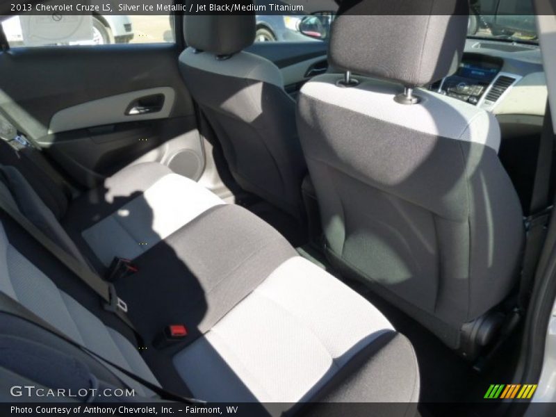 Silver Ice Metallic / Jet Black/Medium Titanium 2013 Chevrolet Cruze LS