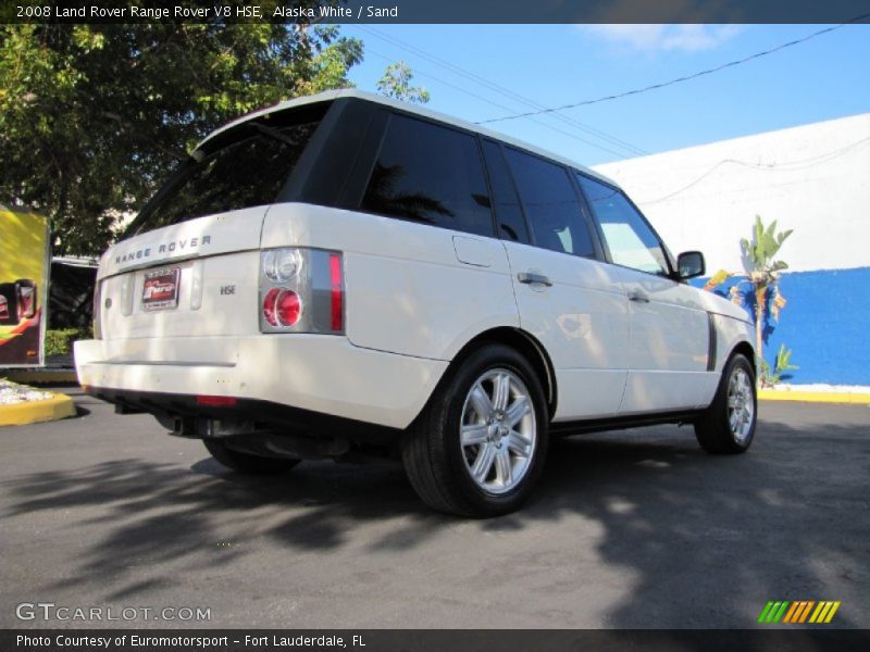 Alaska White / Sand 2008 Land Rover Range Rover V8 HSE