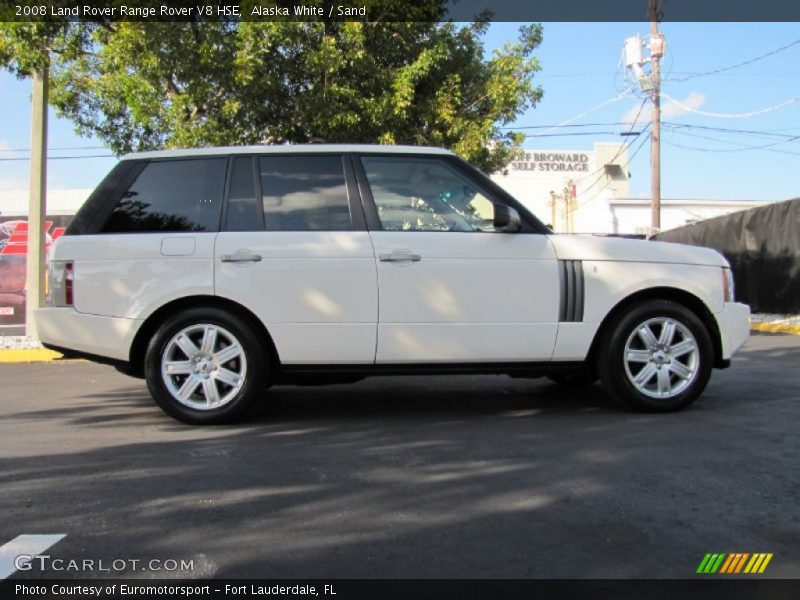 Alaska White / Sand 2008 Land Rover Range Rover V8 HSE