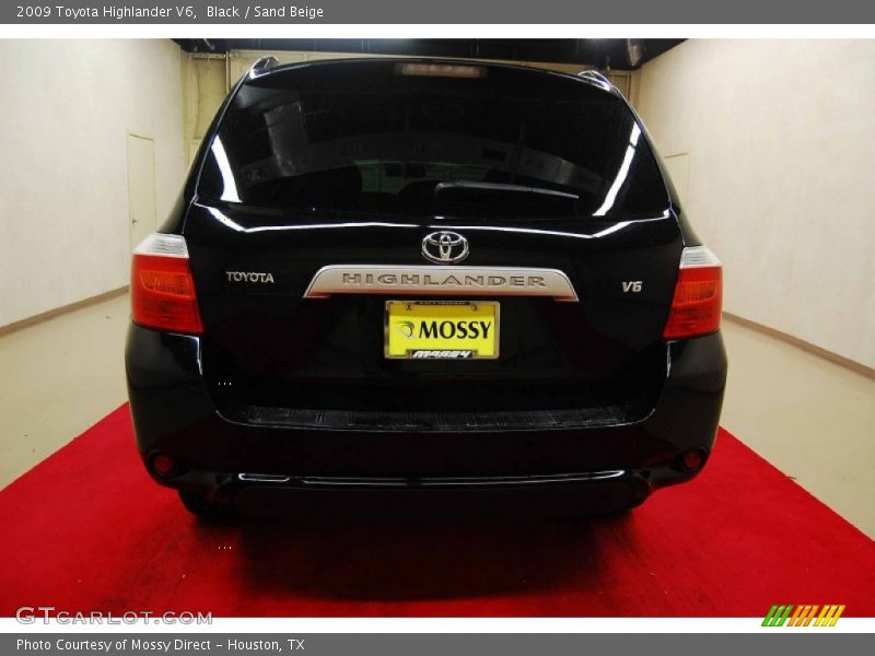 Black / Sand Beige 2009 Toyota Highlander V6