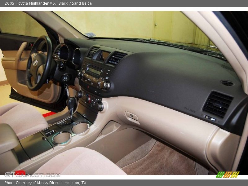 Black / Sand Beige 2009 Toyota Highlander V6