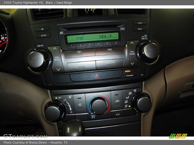 Black / Sand Beige 2009 Toyota Highlander V6
