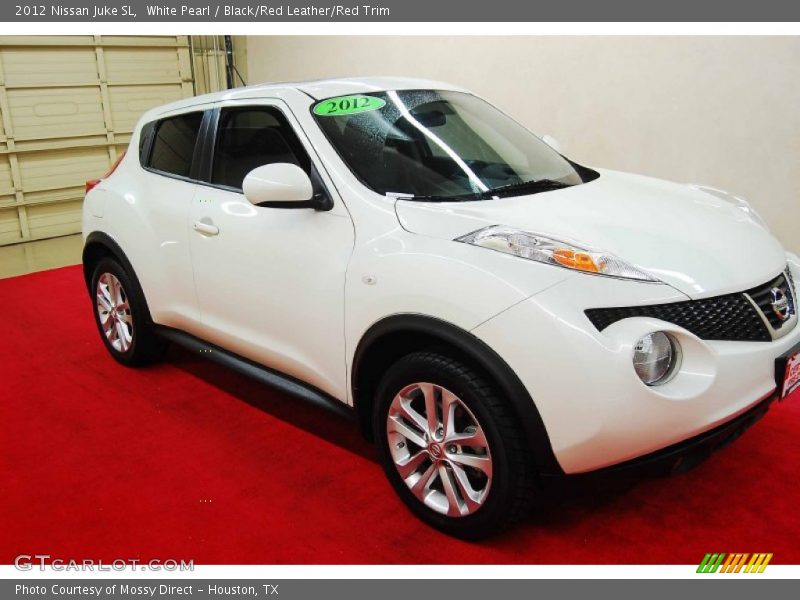 White Pearl / Black/Red Leather/Red Trim 2012 Nissan Juke SL