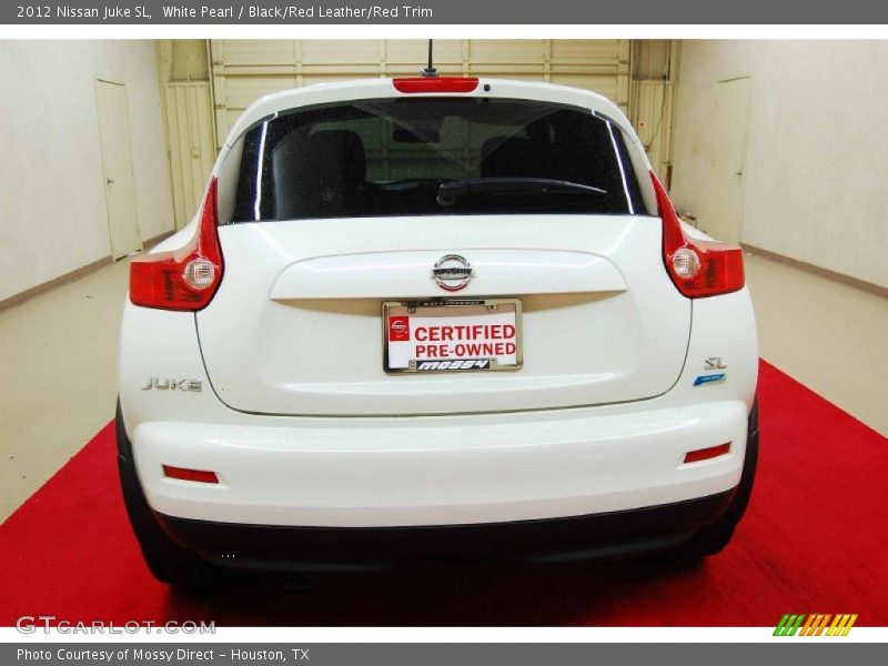 White Pearl / Black/Red Leather/Red Trim 2012 Nissan Juke SL
