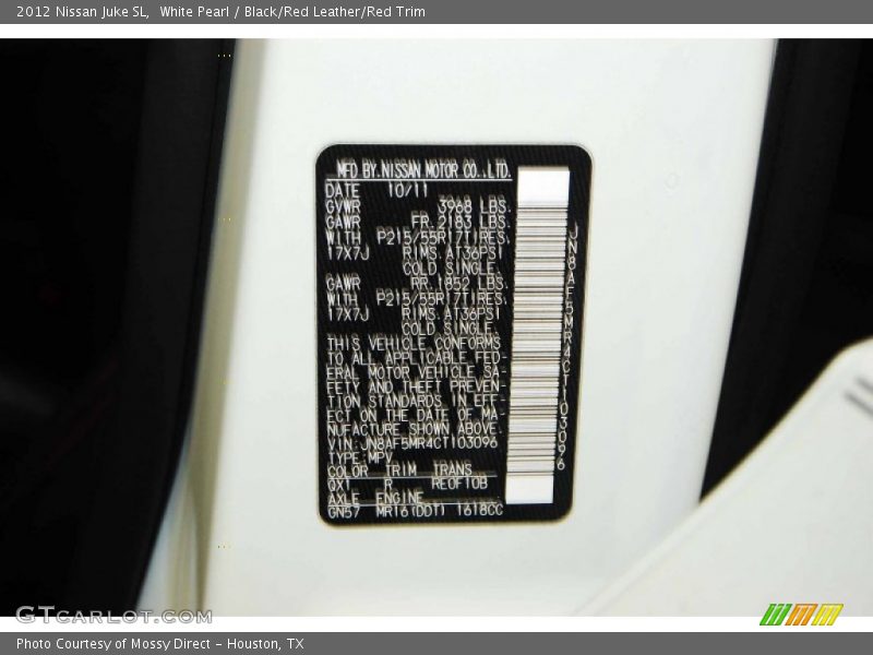 White Pearl / Black/Red Leather/Red Trim 2012 Nissan Juke SL