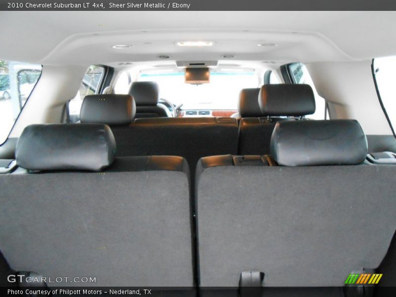 Sheer Silver Metallic / Ebony 2010 Chevrolet Suburban LT 4x4