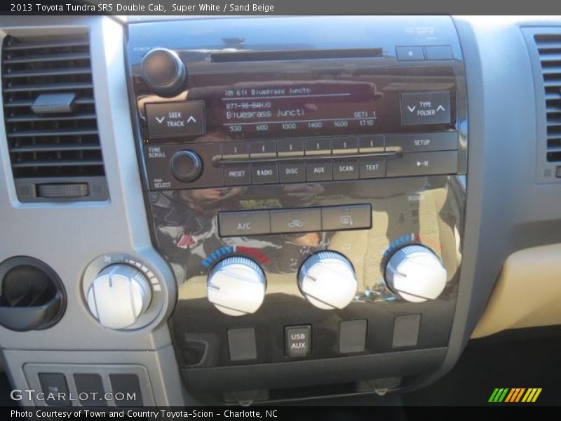 Super White / Sand Beige 2013 Toyota Tundra SR5 Double Cab