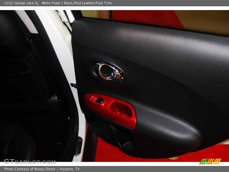 White Pearl / Black/Red Leather/Red Trim 2012 Nissan Juke SL