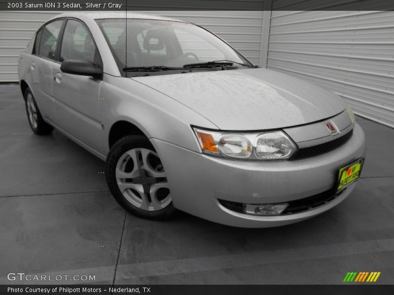 Silver / Gray 2003 Saturn ION 3 Sedan