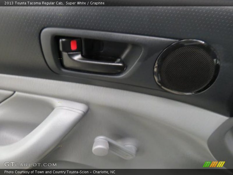 Super White / Graphite 2013 Toyota Tacoma Regular Cab