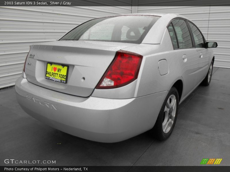 Silver / Gray 2003 Saturn ION 3 Sedan