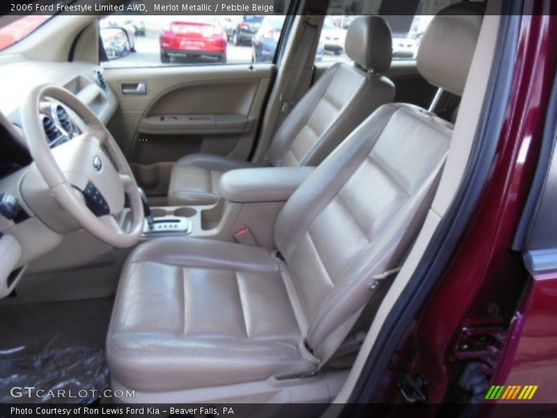 Front Seat of 2006 Freestyle Limited AWD