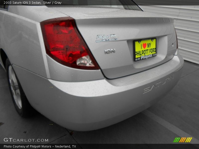 Silver / Gray 2003 Saturn ION 3 Sedan