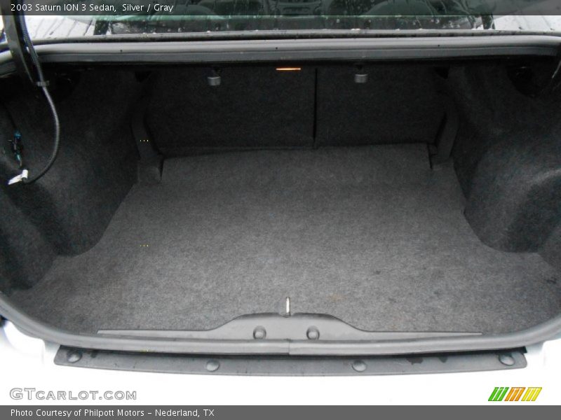 Silver / Gray 2003 Saturn ION 3 Sedan