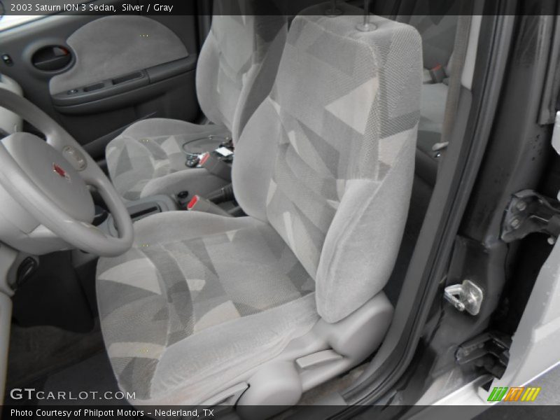 Silver / Gray 2003 Saturn ION 3 Sedan