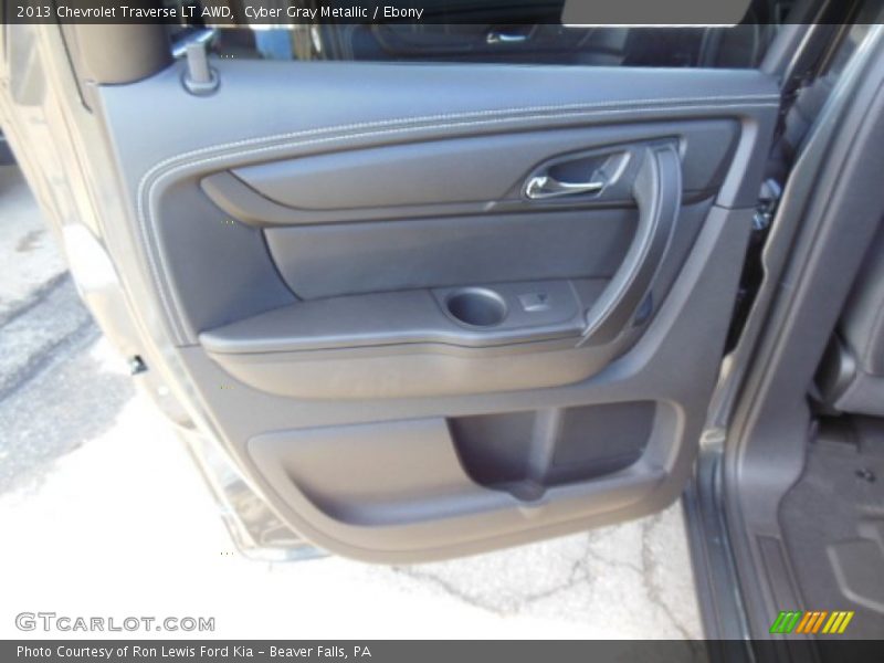 Cyber Gray Metallic / Ebony 2013 Chevrolet Traverse LT AWD