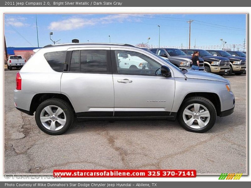 Bright Silver Metallic / Dark Slate Gray 2011 Jeep Compass 2.0