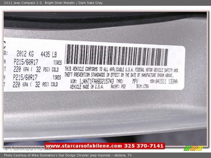 Bright Silver Metallic / Dark Slate Gray 2011 Jeep Compass 2.0