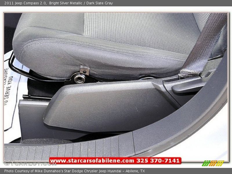 Bright Silver Metallic / Dark Slate Gray 2011 Jeep Compass 2.0