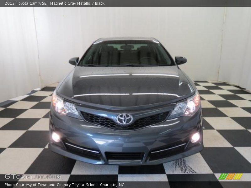 Magnetic Gray Metallic / Black 2013 Toyota Camry SE