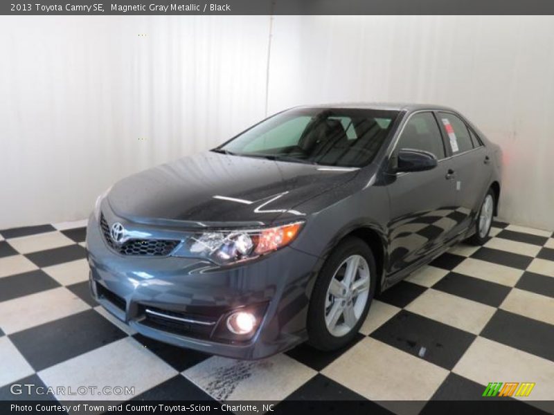 Magnetic Gray Metallic / Black 2013 Toyota Camry SE