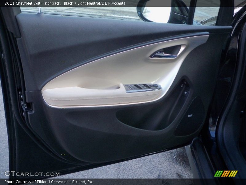 Black / Light Neutral/Dark Accents 2011 Chevrolet Volt Hatchback