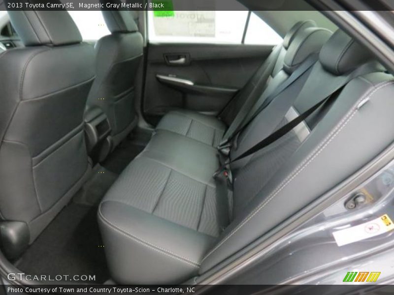 Magnetic Gray Metallic / Black 2013 Toyota Camry SE