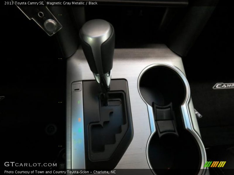 Magnetic Gray Metallic / Black 2013 Toyota Camry SE