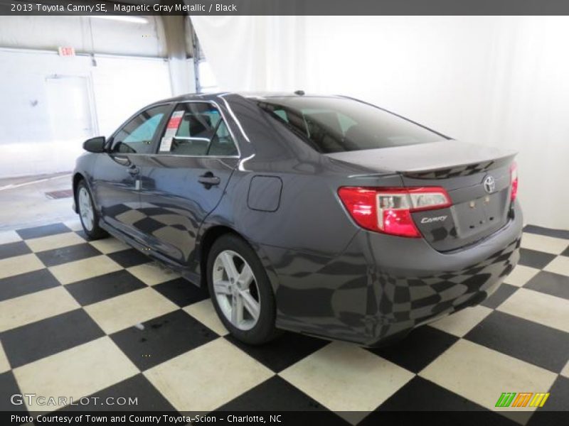 Magnetic Gray Metallic / Black 2013 Toyota Camry SE