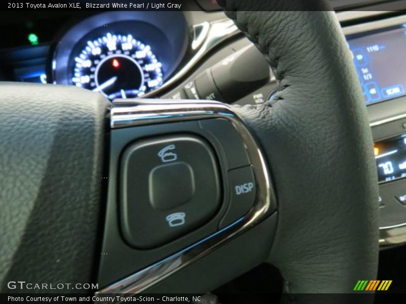 Blizzard White Pearl / Light Gray 2013 Toyota Avalon XLE