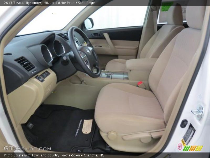 Blizzard White Pearl / Sand Beige 2013 Toyota Highlander