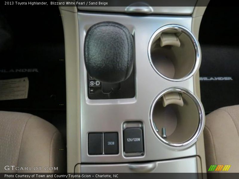Blizzard White Pearl / Sand Beige 2013 Toyota Highlander